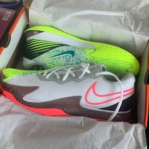 Nike air Zoom vapor Cage 4 HC